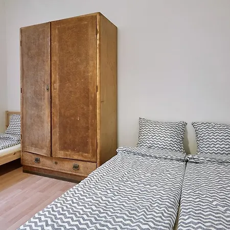 Apartment Quiet Studio In City Center *