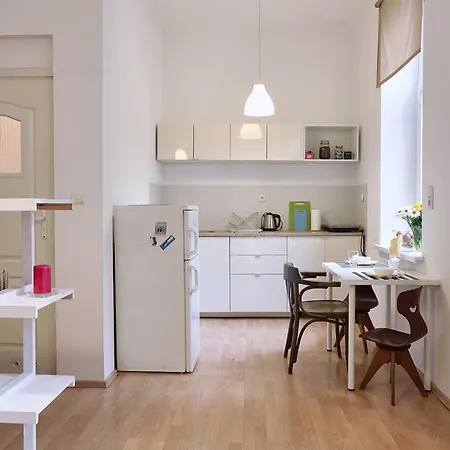 Quiet Studio In City Center